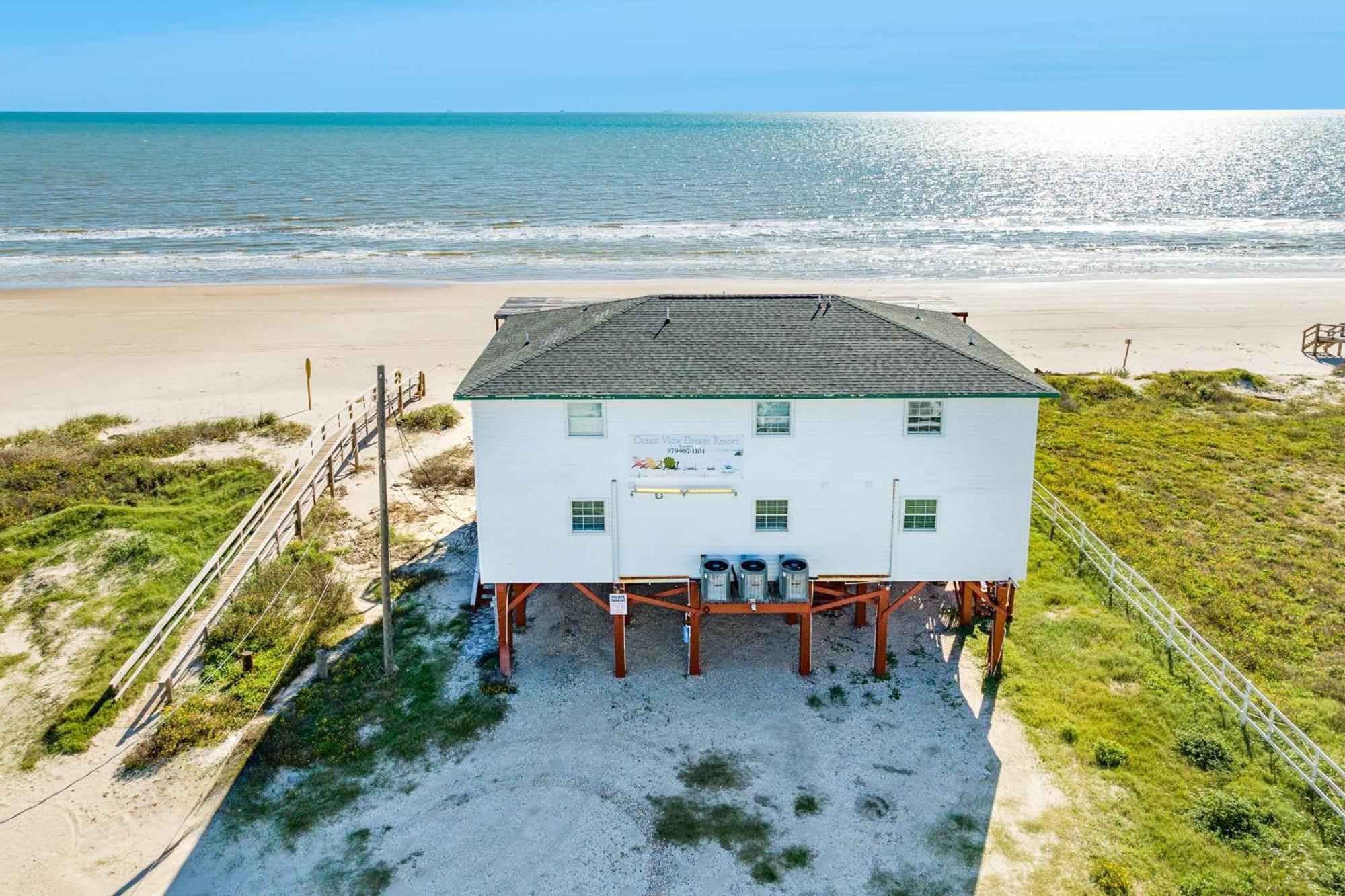 Unobstructed Oceanfront Sea Turtle Unit 2 Beach Pad! Surfside Beach Exterior photo