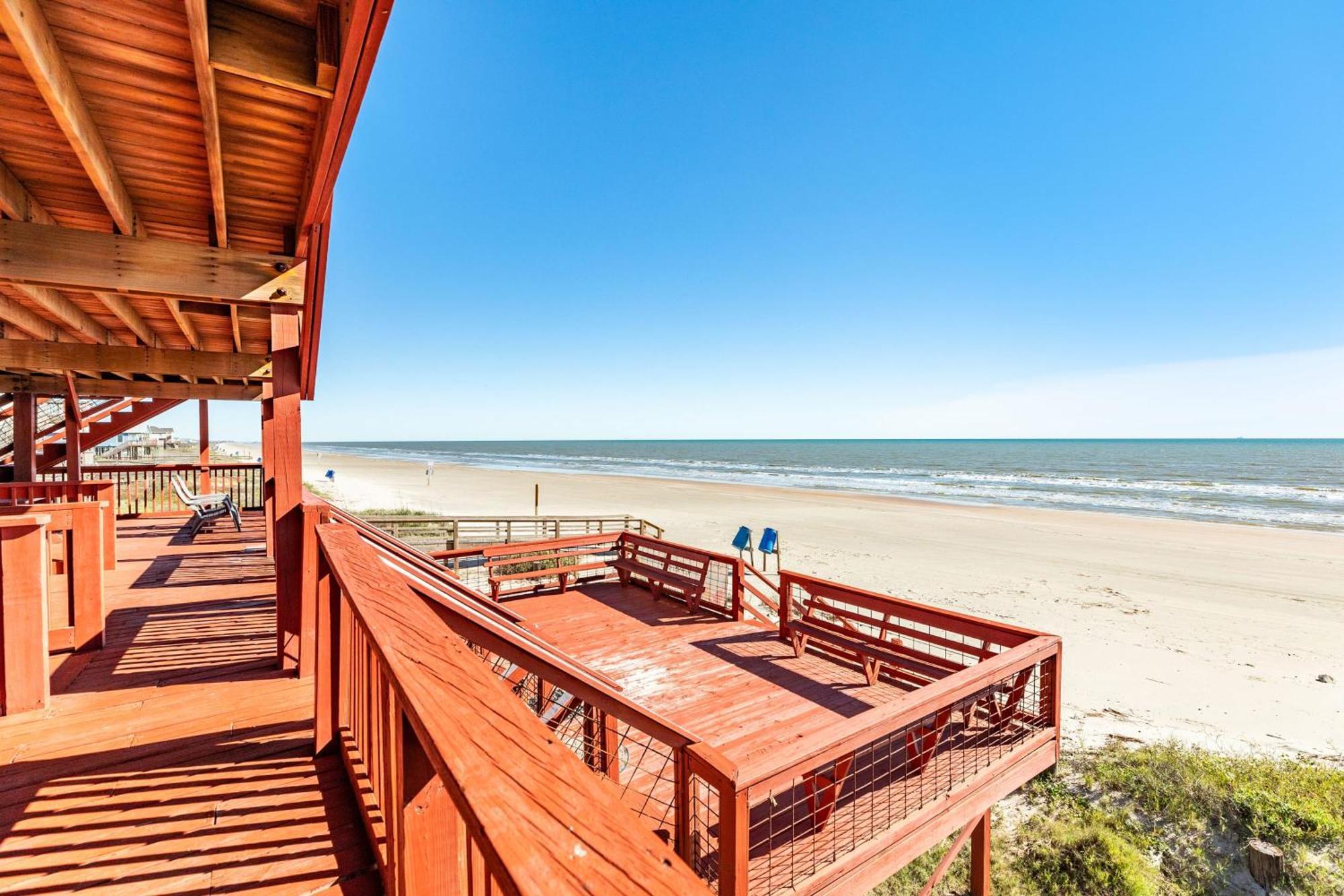 Unobstructed Oceanfront Sea Turtle Unit 2 Beach Pad! Surfside Beach Exterior photo