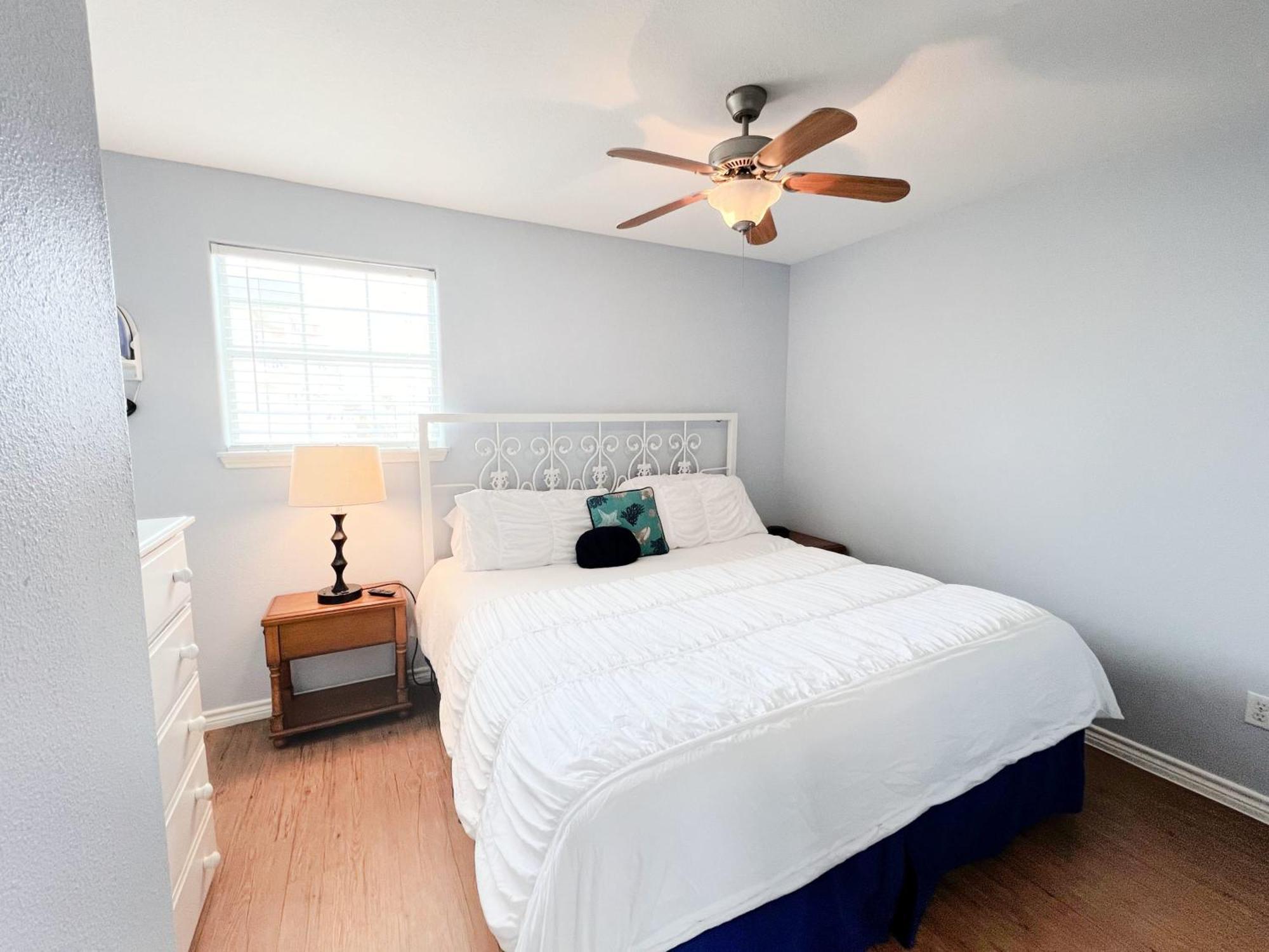 Unobstructed Oceanfront Sea Turtle Unit 2 Beach Pad! Surfside Beach Exterior photo